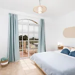 Hébergement de vacances Home2book Serenity Retreat With Terrace
