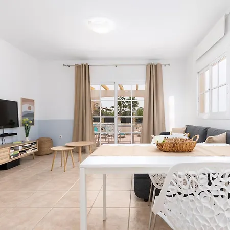 Home2book Serenity Retreat With Terrace 펜션 앤티가